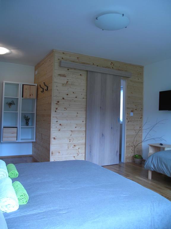 Guesthouse Bor Plitvice Lakes Plitvička Jezera Rum bild