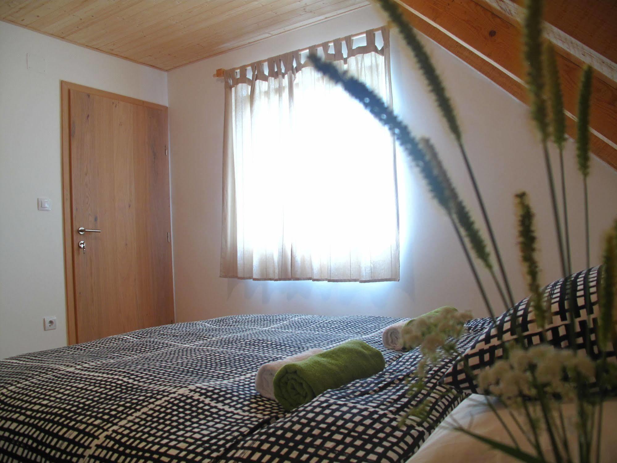 Guesthouse Bor Plitvice Lakes Plitvička Jezera Exteriör bild