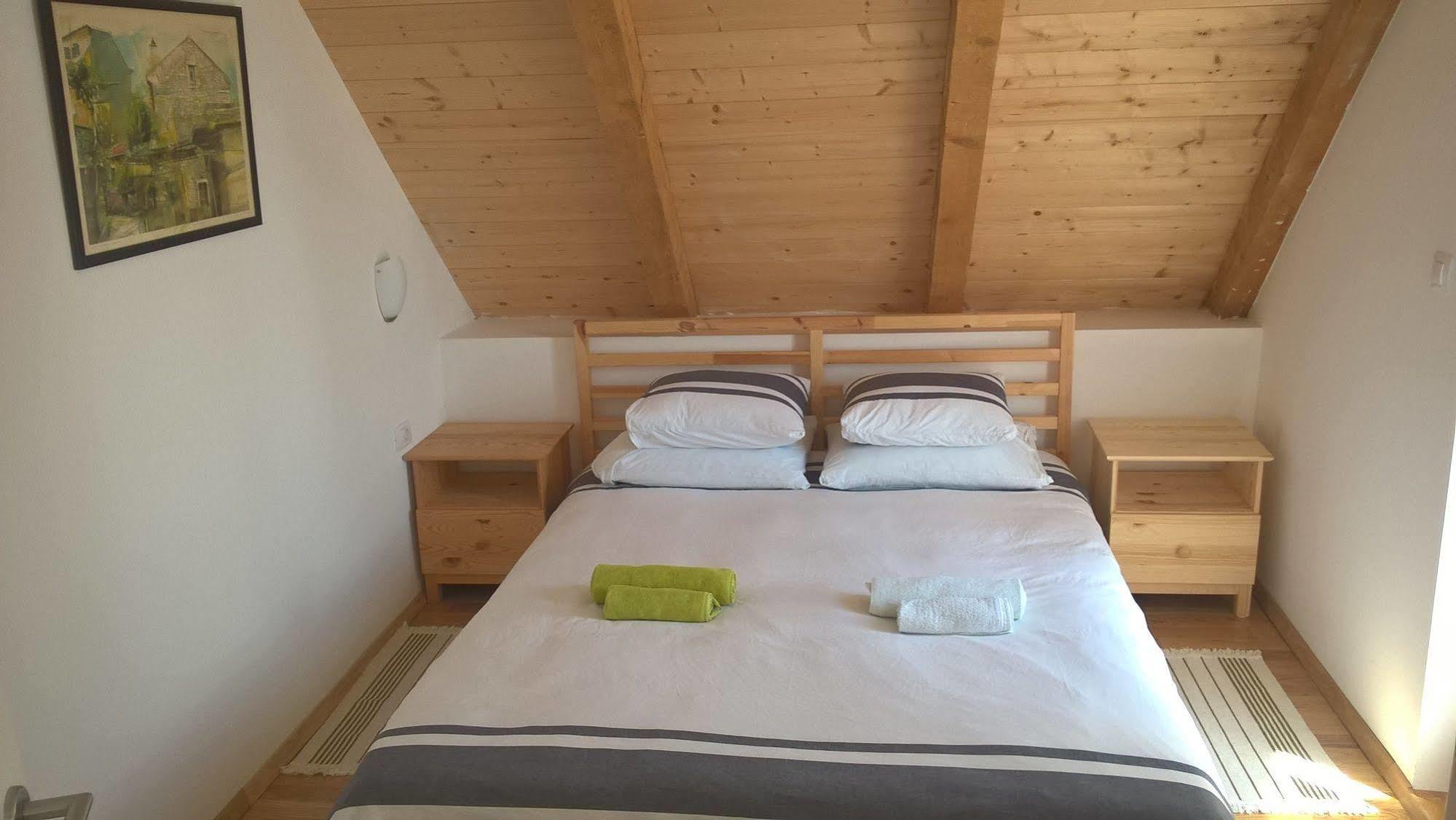 Guesthouse Bor Plitvice Lakes Plitvička Jezera Exteriör bild